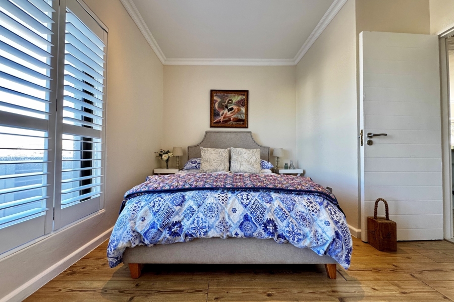 3 Bedroom Property for Sale in Yzerfontein Western Cape